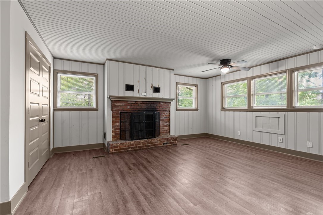 n/a - Residential Lease