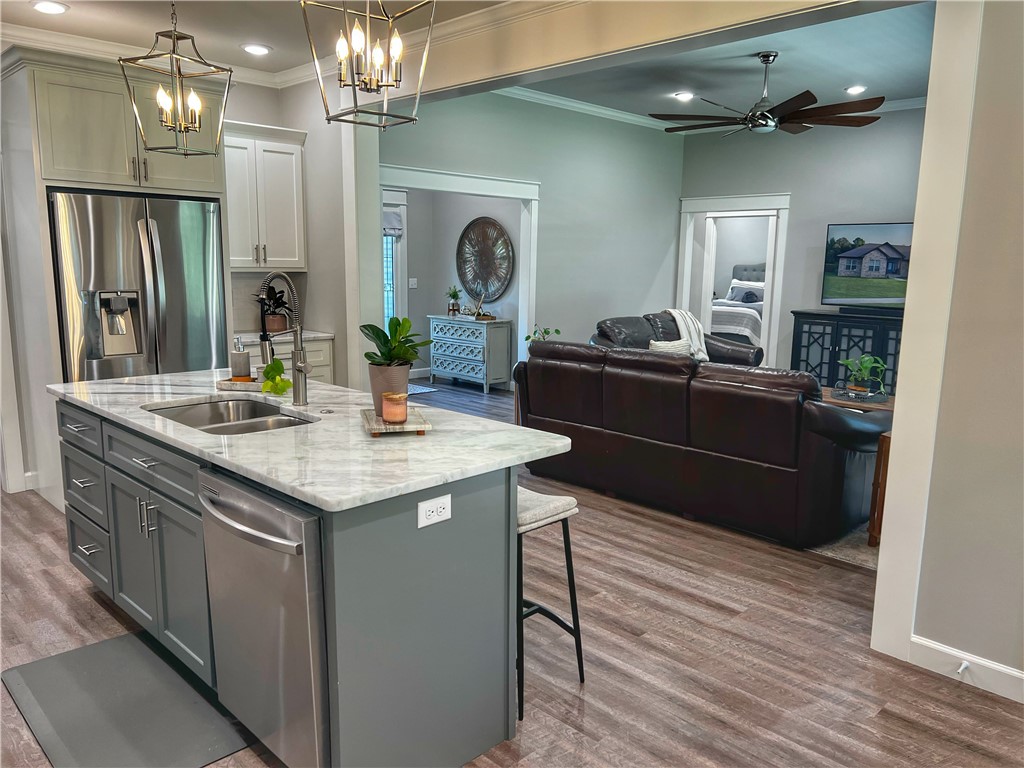 The Center Ph Iii For 2019 - Residential