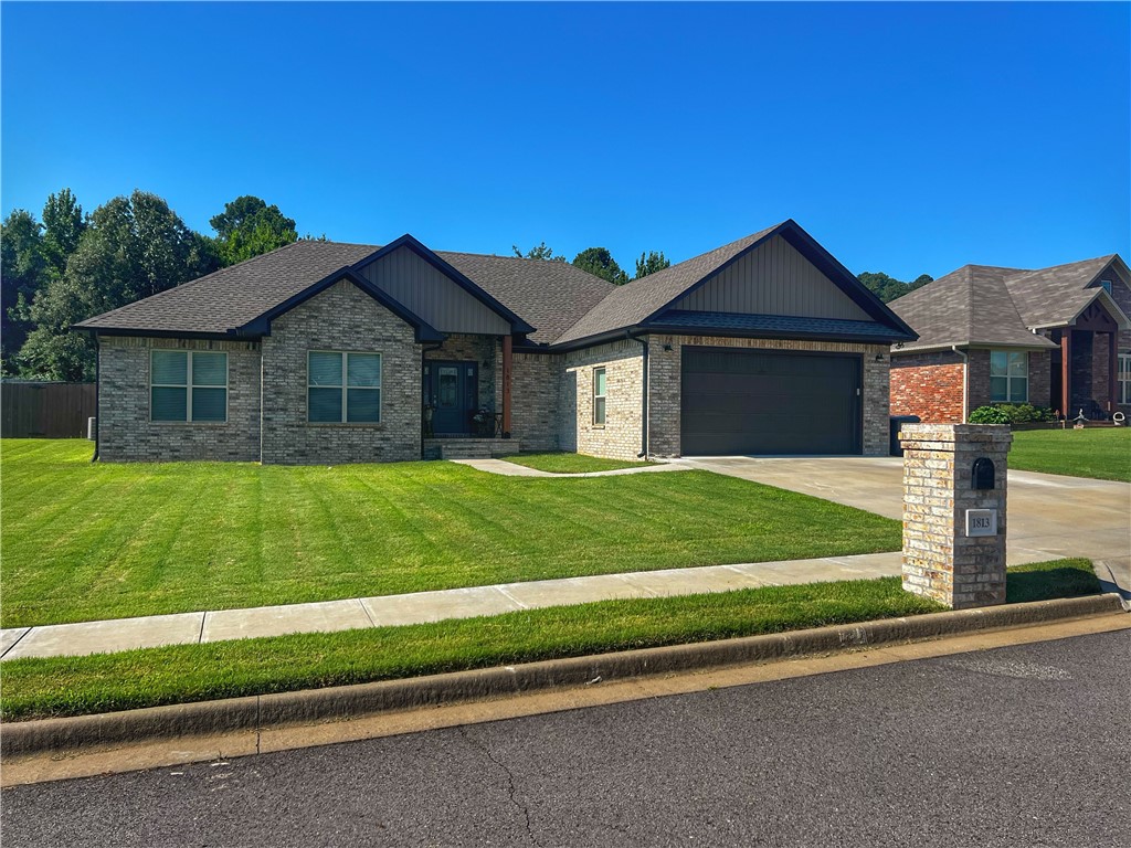 The Center Ph Iii For 2019 - Residential
