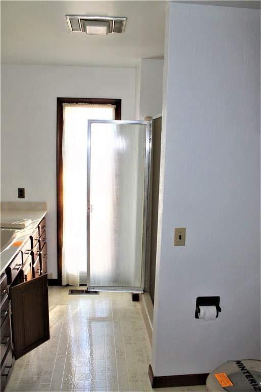 Unit 8 Holiday Island - Residential