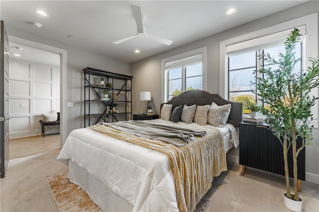 Pinnacle Heights Rogers - Residential