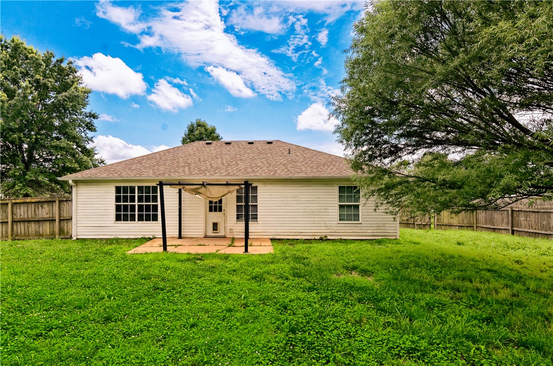 Givens Place Pea Ridge - Residential