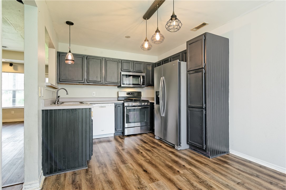Givens Place Pea Ridge - Residential