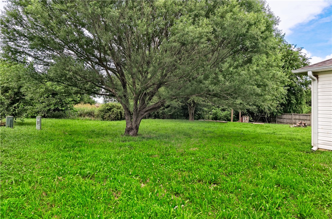 Givens Place Pea Ridge - Residential