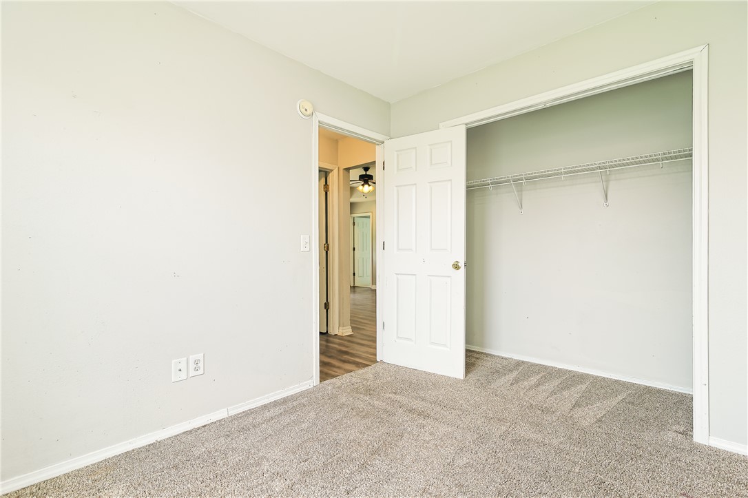 Givens Place Pea Ridge - Residential