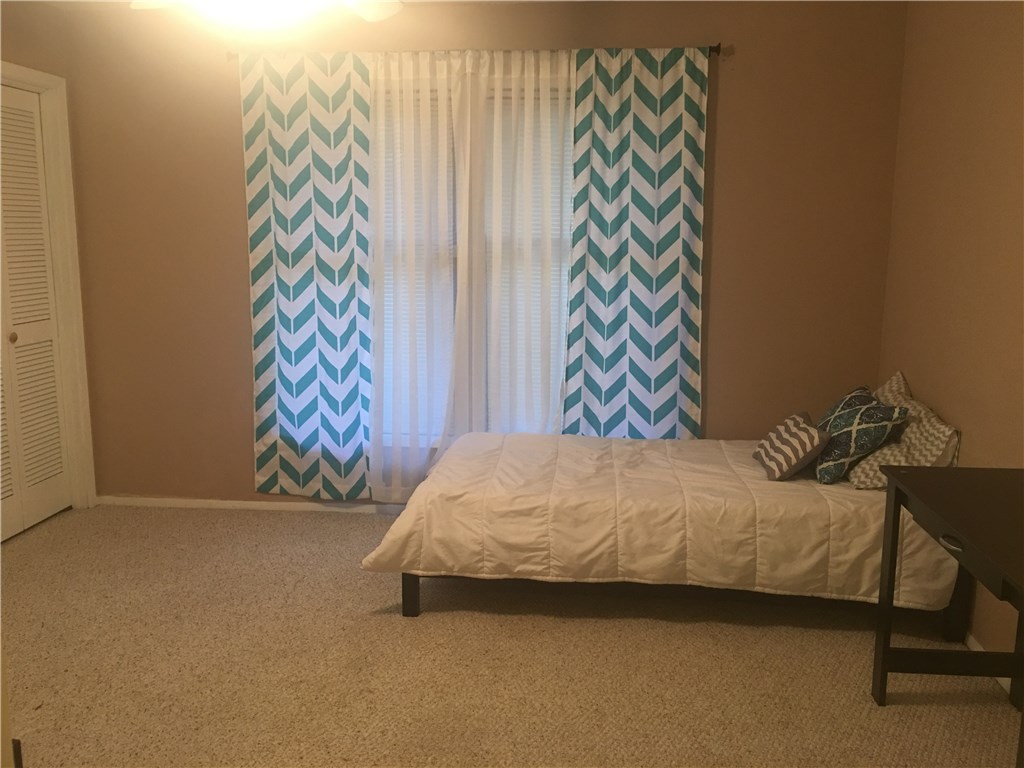 Kingsdale Courts-Bvv - Residential Lease