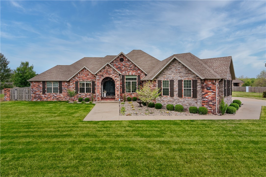 Meadows, The Little Flock - Residential