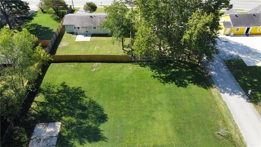 Fayetteville Outlots - Land