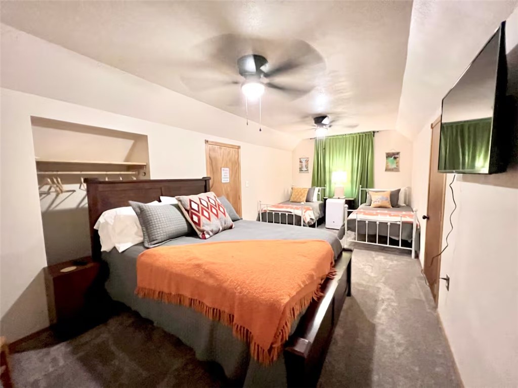 Holiday Island - Residential