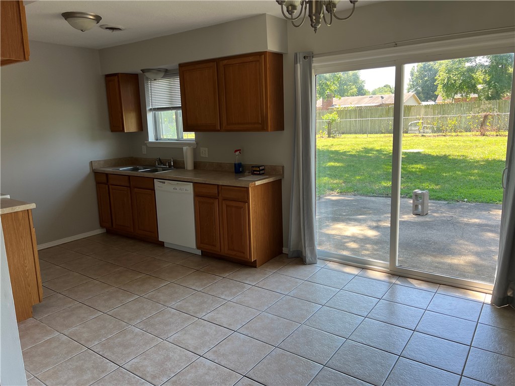 Kimberly Heights Sub Siloam Spgs - Residential Lease