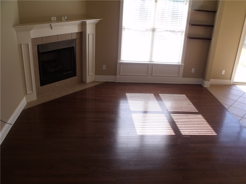 Hearthstone Sub Ph II Rogers - Residential Lease