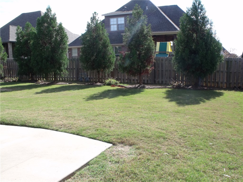 Hearthstone Sub Ph II Rogers - Residential Lease
