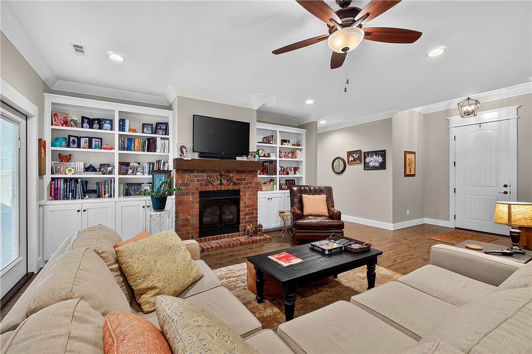 Legendary Sub Ph I Springdale - Residential
