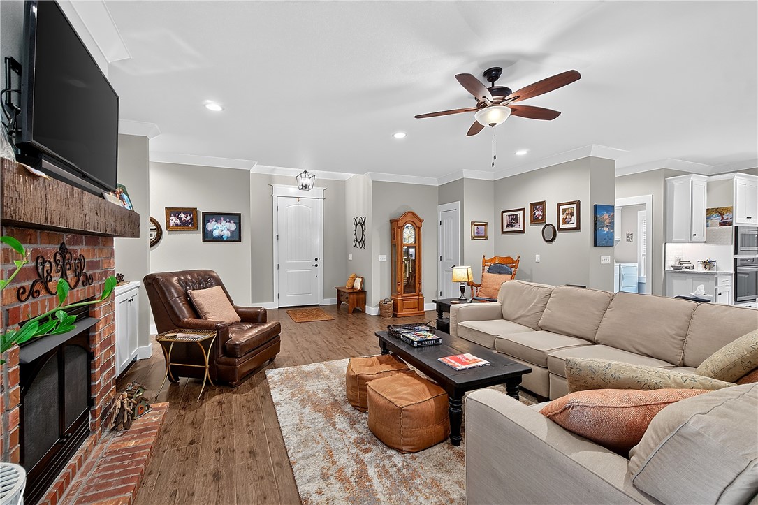 Legendary Sub Ph I Springdale - Residential