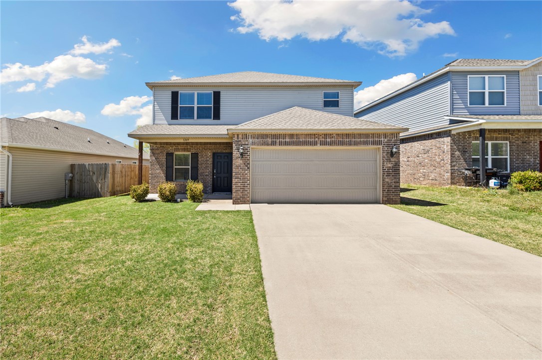 See what you can get in Fayetteville for $375K! This versatile 3-bedroom, 2.5-bath home offers open-concept living, a cozy bonus room near the entry perfect for an office or reading nook, and a spacious upstairs landing that can serve as a play area, second living space, or be converted into a fourth bedroom.
Previously a successful Airbnb, this home has excellent income potential for short-term guests visiting games or the university, as well as long-term rental possibilities for students, families, or professionals. It’s also a smart option to buy for your college student instead of renting.
Located just 6 minutes from Downtown Fayetteville and 8 minutes to the University of Arkansas, the home is steps from the Razorback Greenway, offering miles of scenic biking and walking trails from Fayetteville to Bella Vista. With flexible living spaces, income potential, and an unbeatable location, 1209 S Ivory Bill Lane is full of possibilities for homeowners and investors alike!