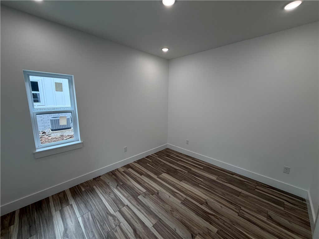 Ora & Sang - Residential Lease