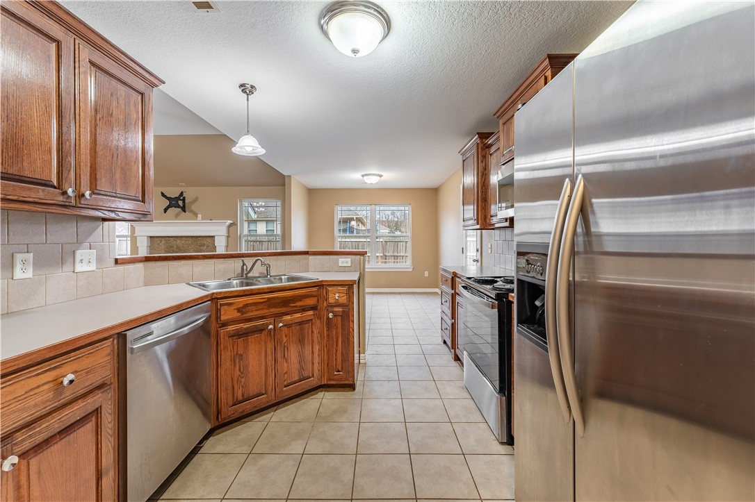 Spring Creek Park Springdale - Residential Lease