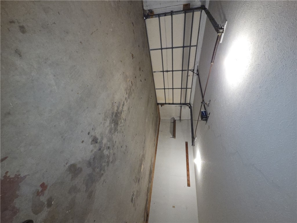 Norfork Village Add 2nd - Residential