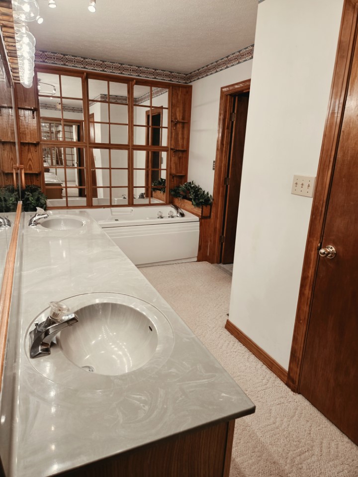 Norfork Village Add 2nd - Residential