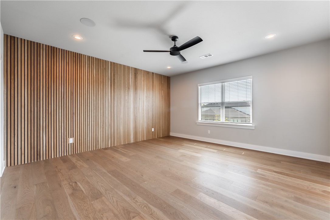Aurora Sub Ph I Bentonville - Residential Lease