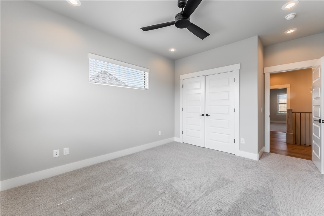 Aurora Sub Ph I Bentonville - Residential Lease