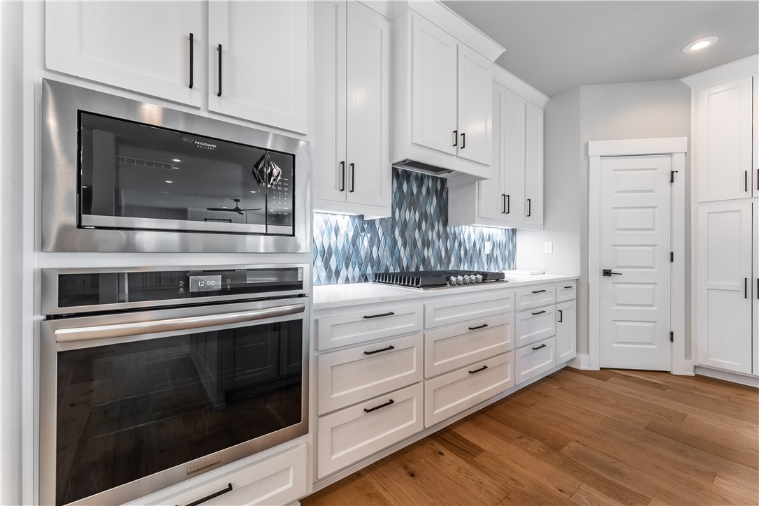 Aurora Sub Ph I Bentonville - Residential Lease