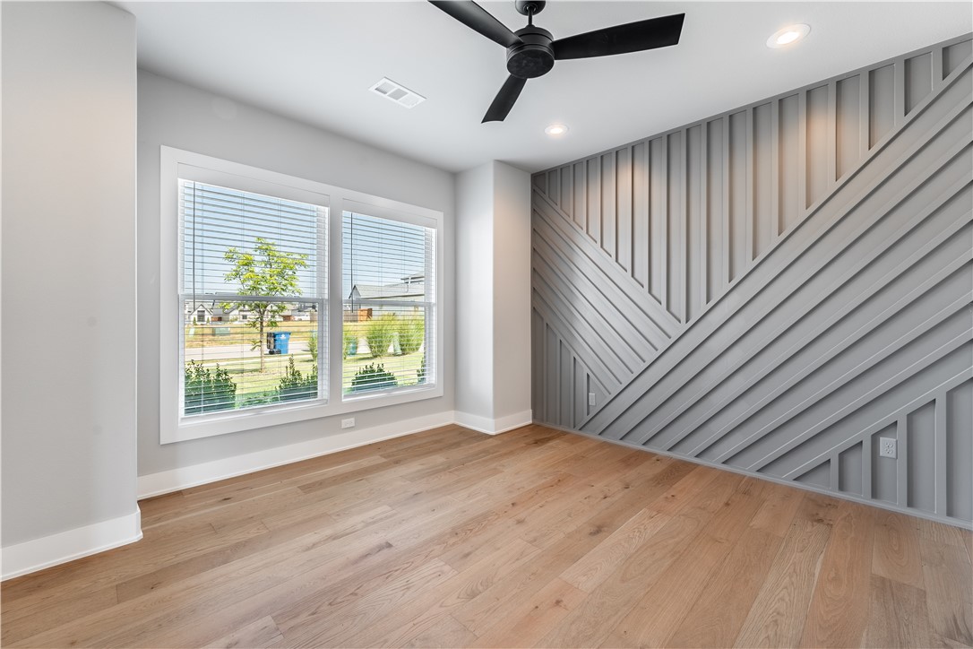 Aurora Sub Ph I Bentonville - Residential Lease