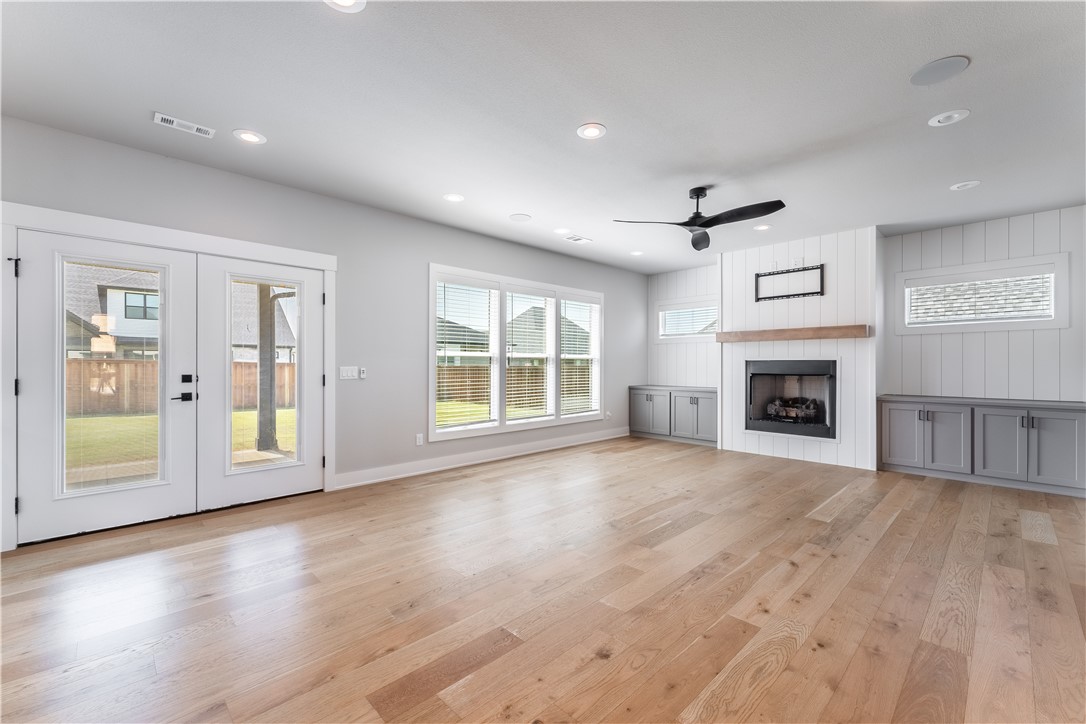 Aurora Sub Ph I Bentonville - Residential Lease