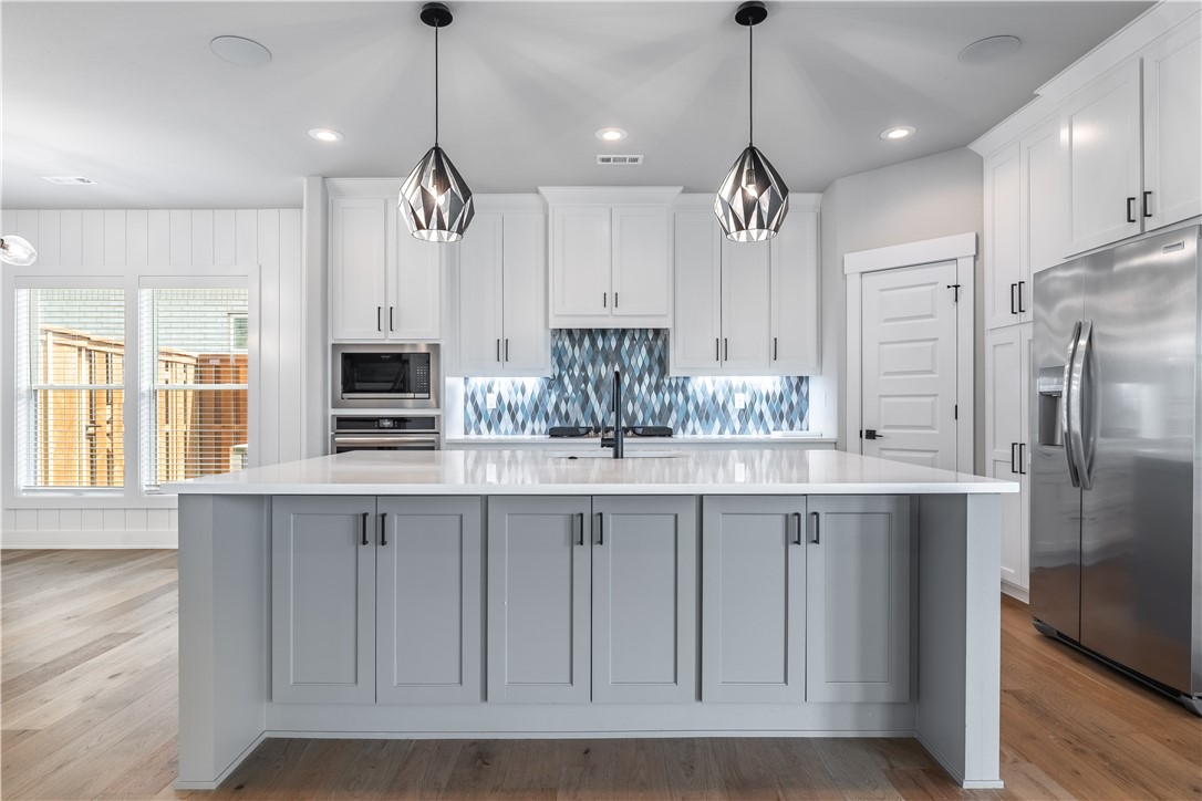 Aurora Sub Ph I Bentonville - Residential Lease