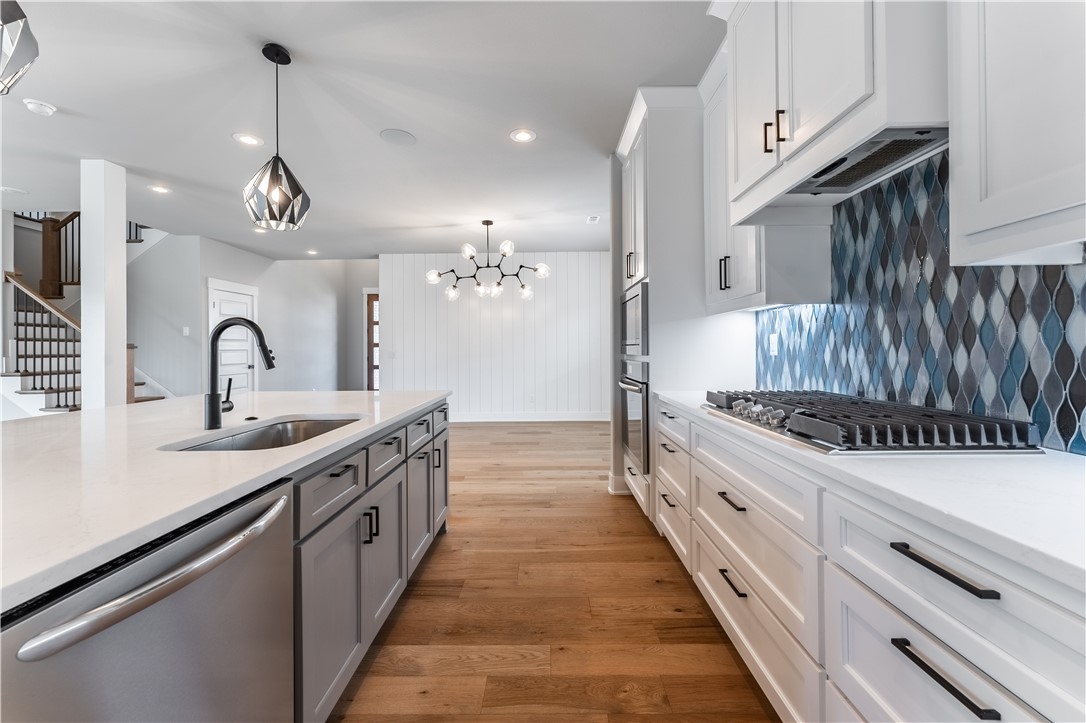 Aurora Sub Ph I Bentonville - Residential Lease