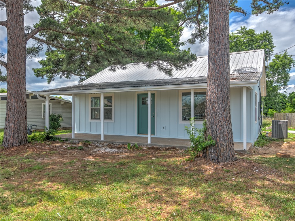 McClintons Add - Residential