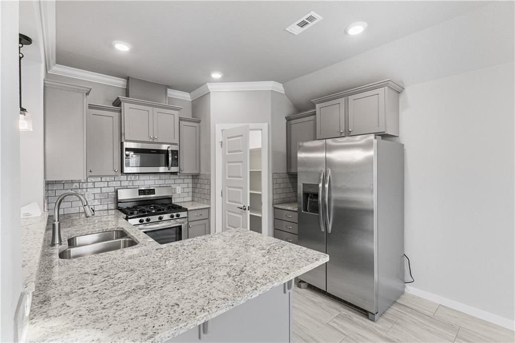 Southwinds, Phase 2 - Residential Lease