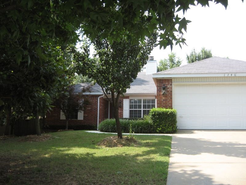 Oxford Place Sub - Residential Lease