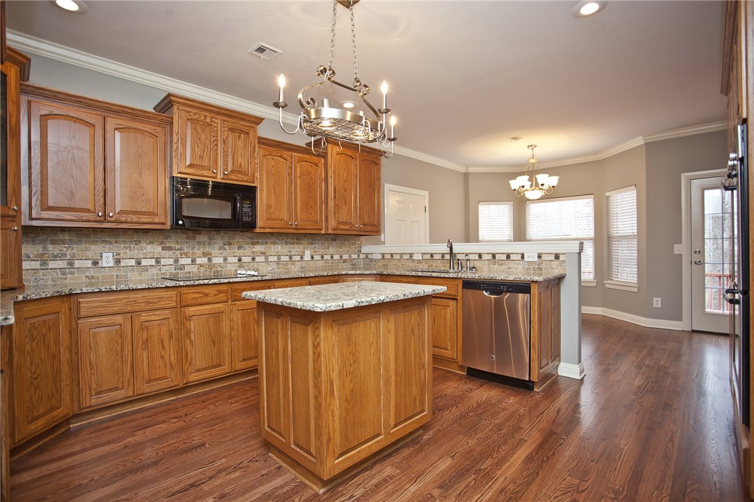 Lexington Sub Bentonville - Residential