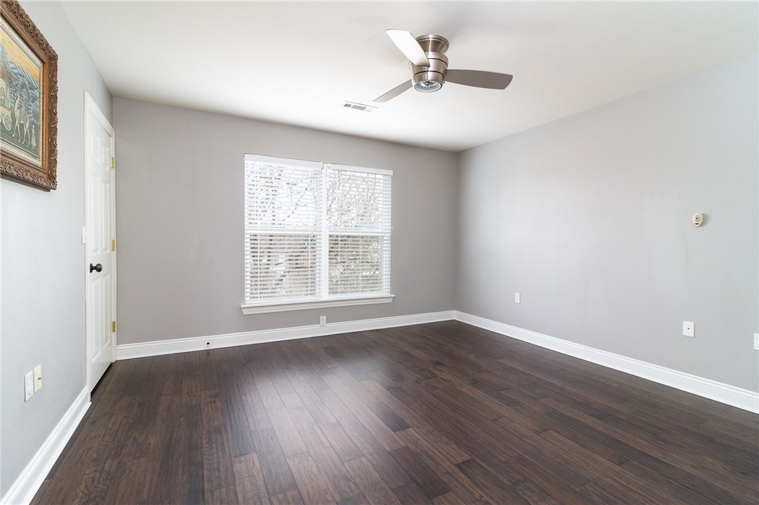 Woods Creek - Residential