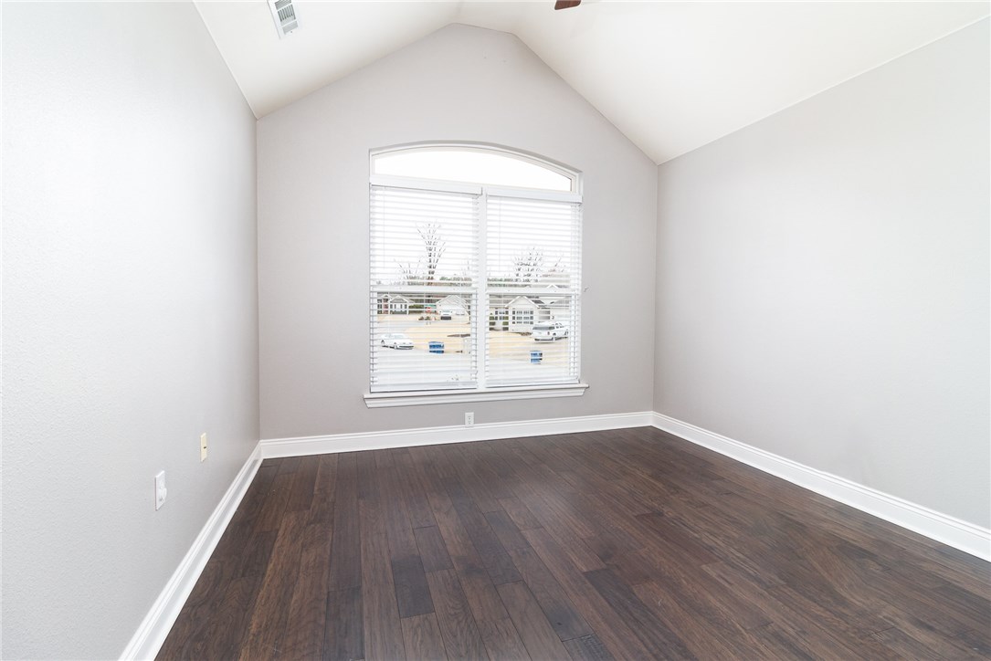 Woods Creek - Residential