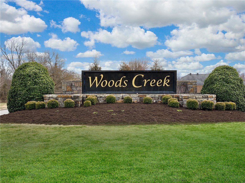 Woods Creek - Residential