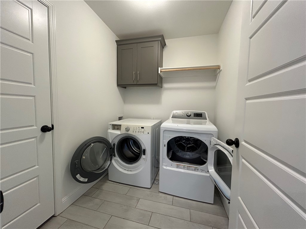 Prairie Brook Sub Ph 2 Centerton - Residential Lease