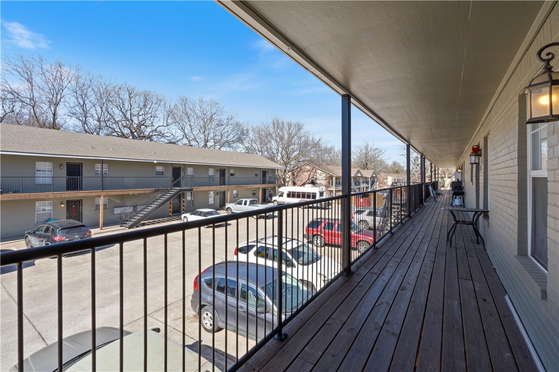 9-16-30 Fayetteville Outlots - Residential Lease