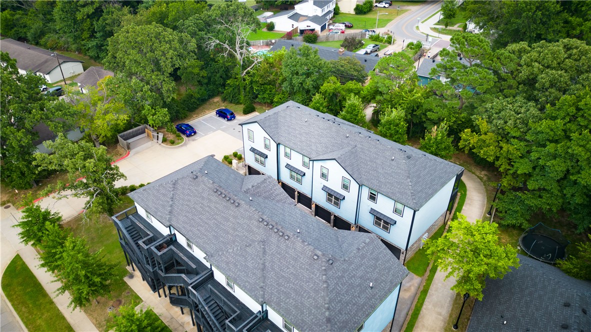 Bourbon Street Twnhms Hpr - Residential