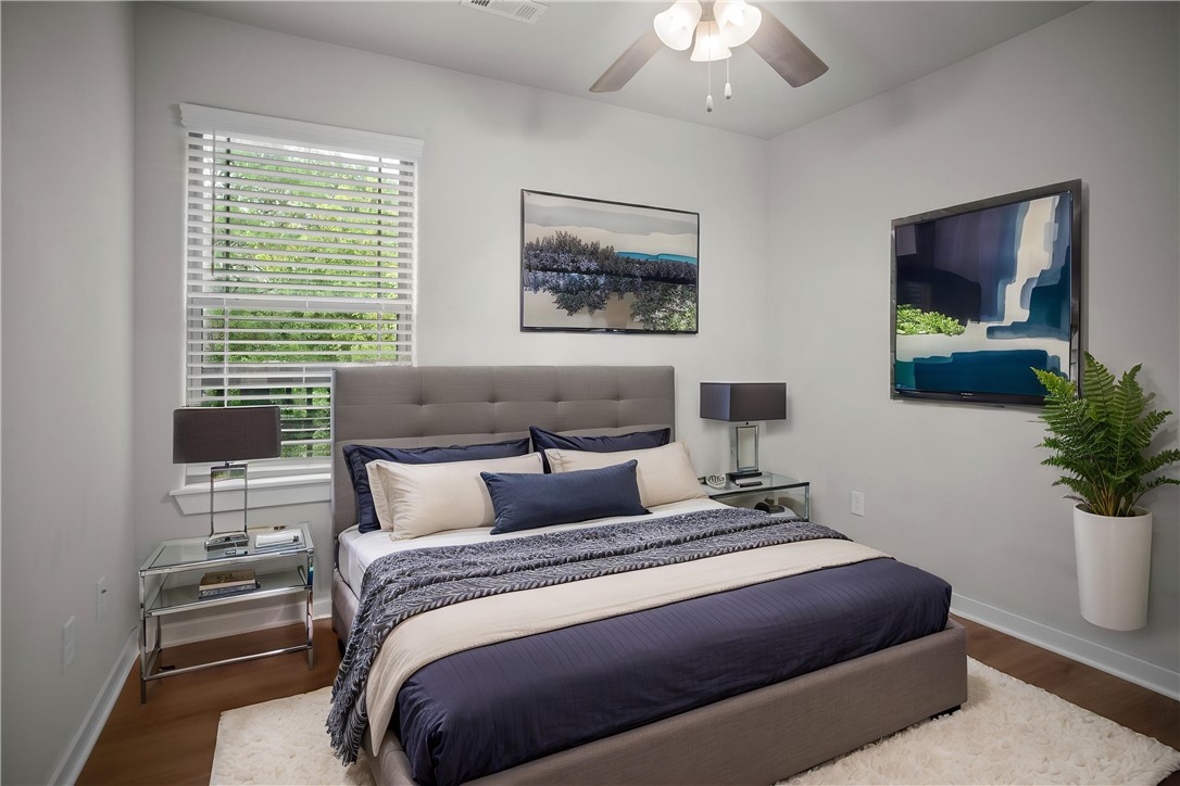 Bourbon Street Twnhms Hpr - Residential