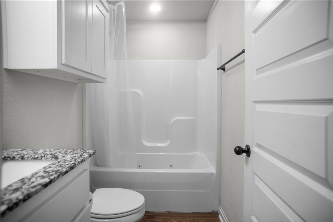Bourbon Street Twnhms Hpr - Residential