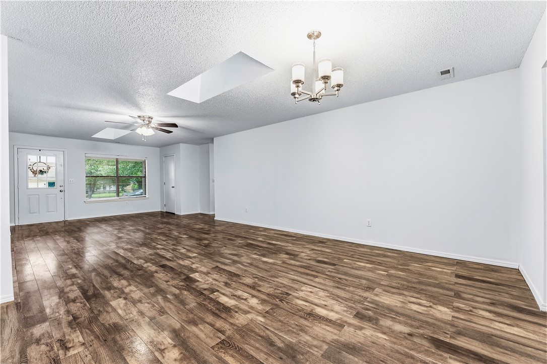 Hendrix Sub Bentonville - Residential Lease