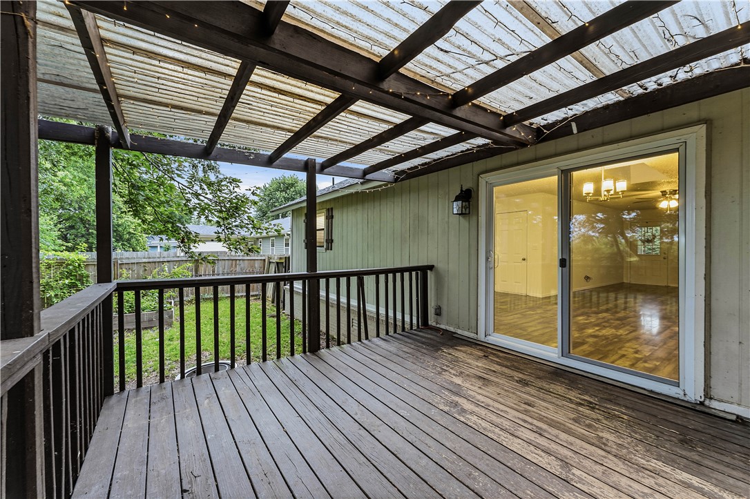 Hendrix Sub Bentonville - Residential Lease