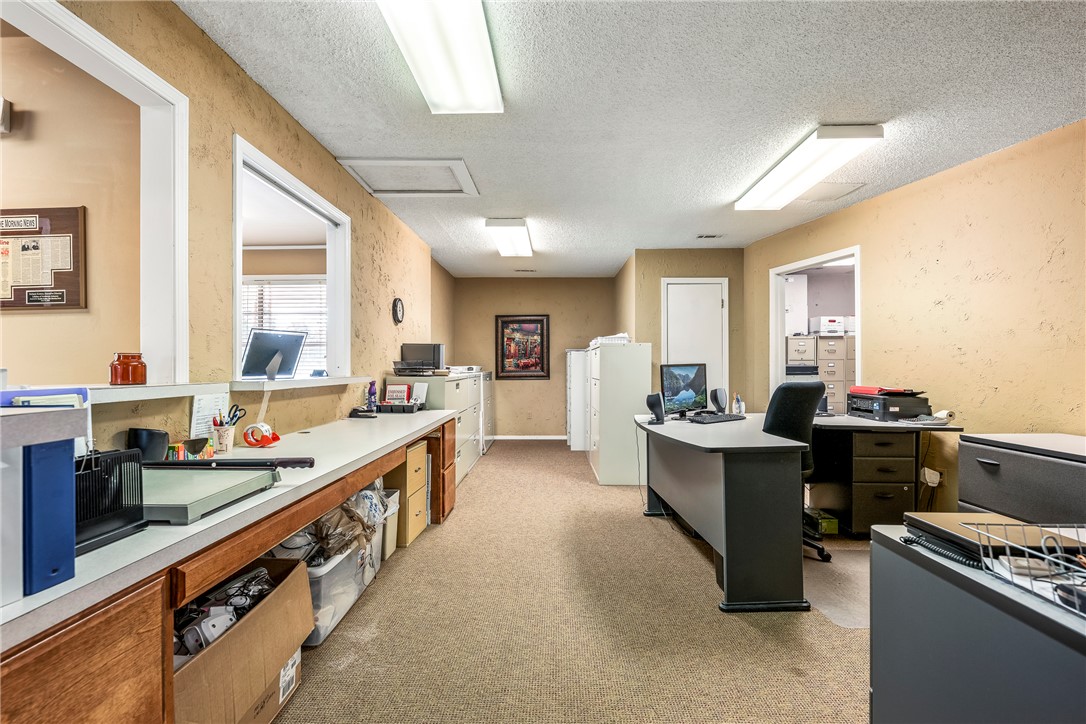 Mcandrew&Jackson - Residential