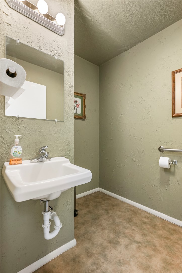 Mcandrew&Jackson - Residential