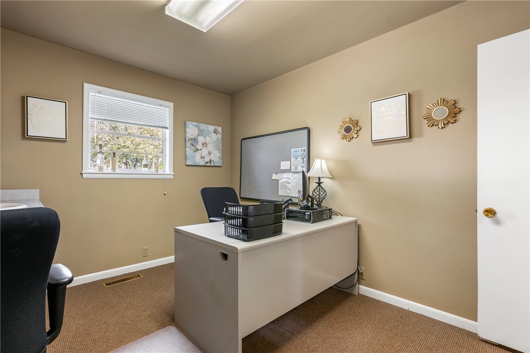 Mcandrew&Jackson - Residential