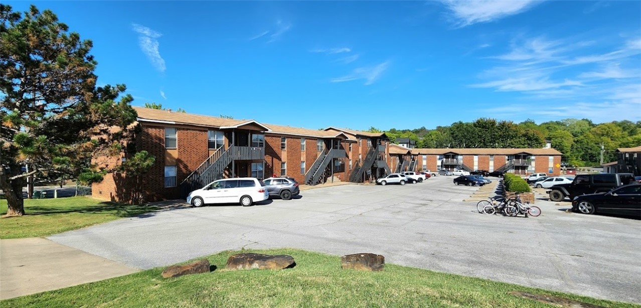 This lovely 2 bedroom, 1 bathroom apartment is conveniently situated within walking distance of the U of A campus! This spacious unit includes a refrigerator and oven/range. Tenants are responsible for electric, gas, water/trash ($50 fee to be charged to tenant) and internet/cable expenses. Onsite laundry facilities are available. We process applications as we receive and once an application is approved, we reach out for deposit. Deposit secures the unit not the application. Please be aware of scams. Our application process is to be paid online through a secure portal, and we do not accept cash, CashApp, Venmo, and/or PayPal. Pictures are of like unit - same layout, flooring/finishes may vary. No showings until after September 2