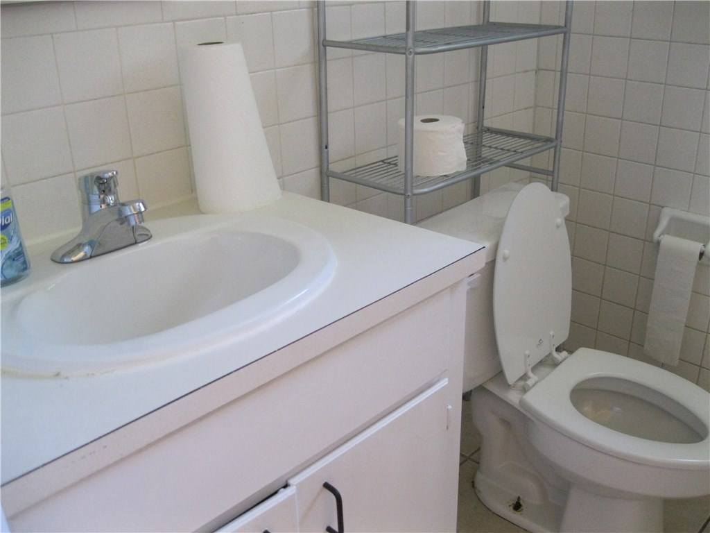 Morris Sub Rogers - Residential Lease
