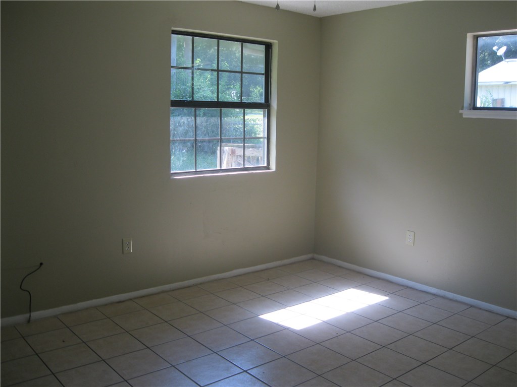 Morris Sub Rogers - Residential Lease